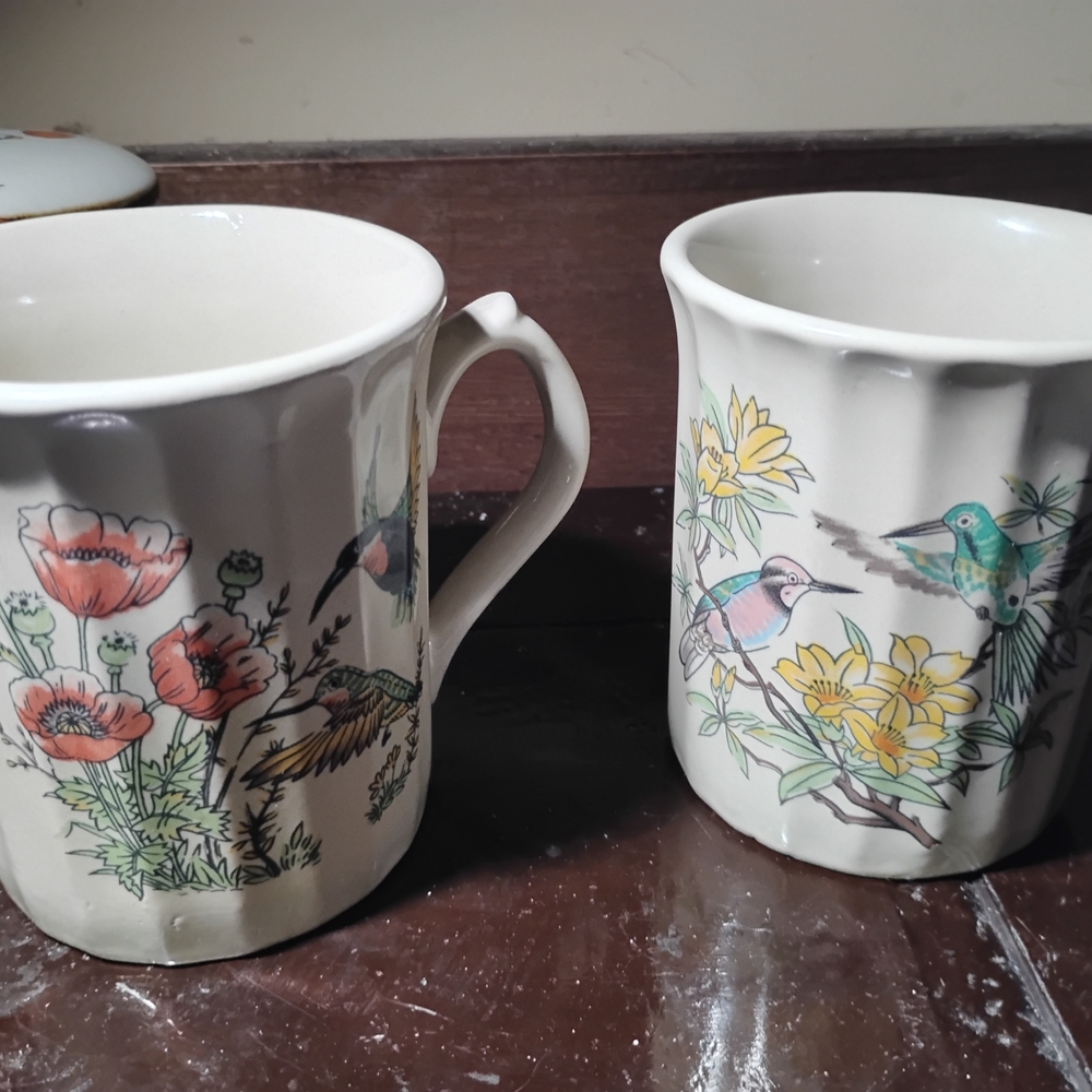 2 Two Beautiful Hand-painted Coffee Mugs By Sonny Craft